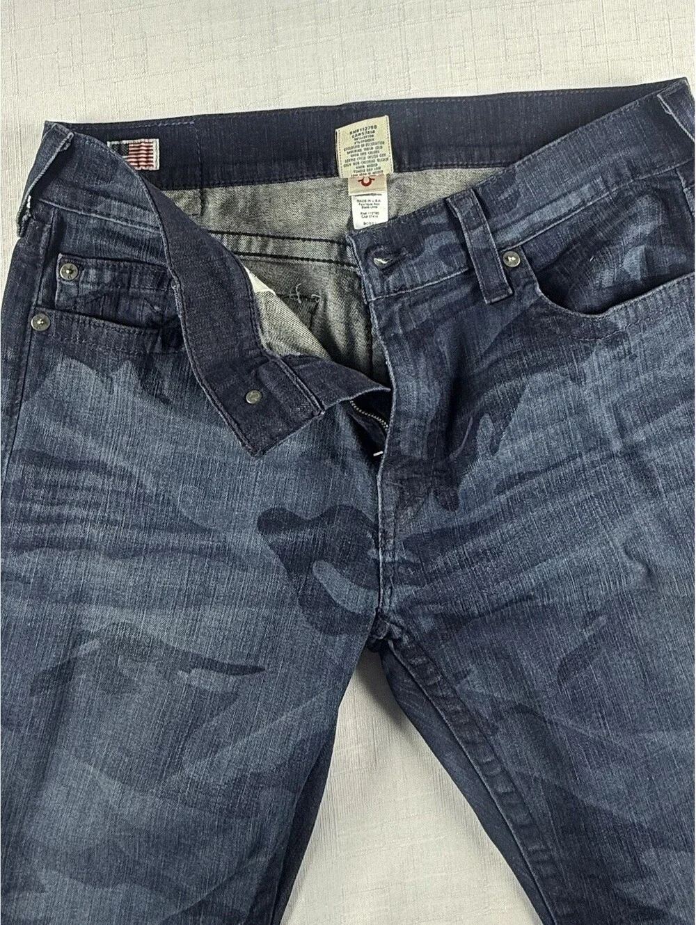 True Religion Bobby Camo Jeans Mens 36 Made USA Blue Straight Stretch Denim Y2K